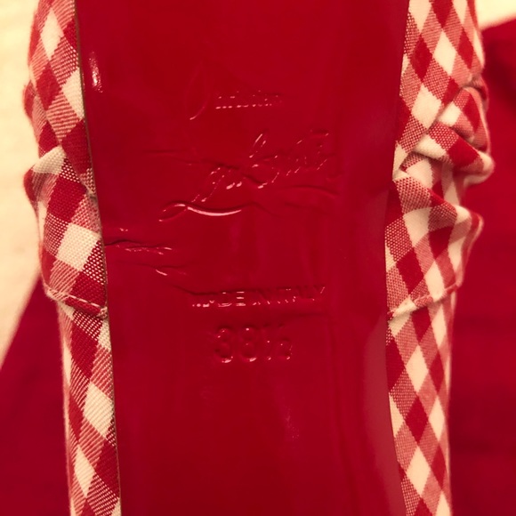 Louboutin heels - Picture 5 of 6